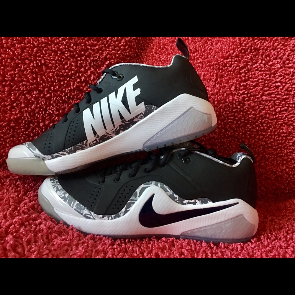 Nike Zoom Force Trout 4 Turf Men’s Size 11